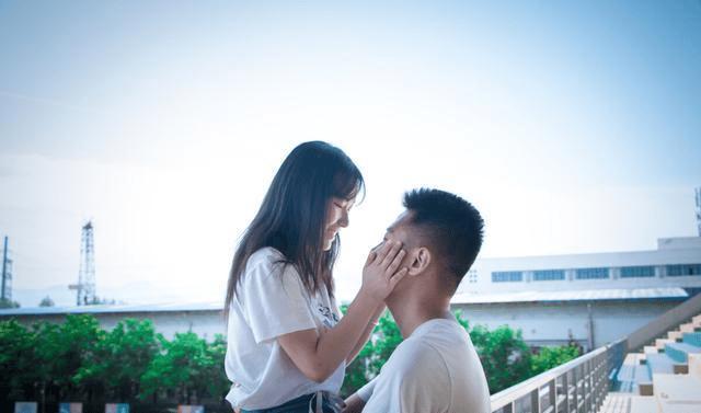 舰无虚发：暗星